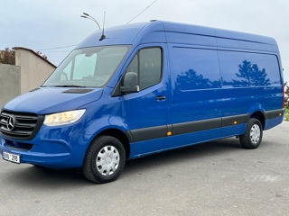 Mercedes Sprinter 319