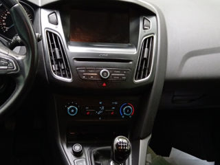 Ford Focus foto 8