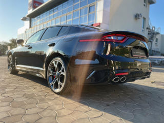 KIA Stinger foto 3