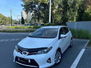 Toyota Auris foto 4