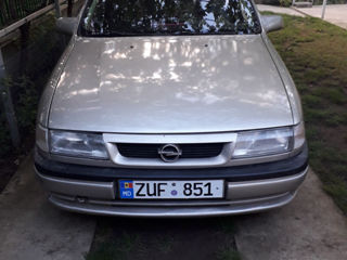 Opel Vectra foto 2