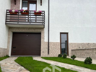 Duplex, or. Codru, str. Izvoarelor 13 foto 2