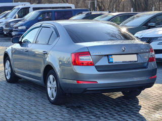 Skoda Octavia foto 5