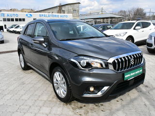 Suzuki S-Cross foto 3