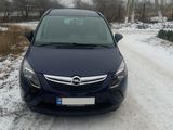 Opel Zafira foto 1