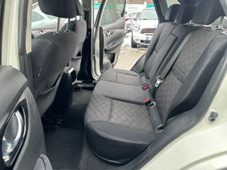 Nissan Qashqai foto 16