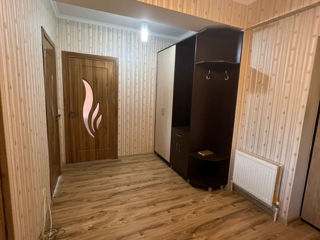 Apartament cu 2 camere, 72 m², Buiucani, Chișinău foto 7