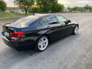 BMW 5 Series foto 9