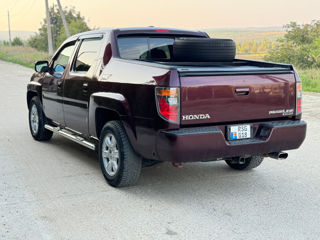 Honda Ridgeline foto 2