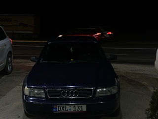 Audi A4 foto 2