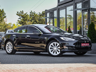 Tesla Model S foto 4