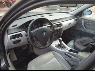 BMW 3 Series foto 2