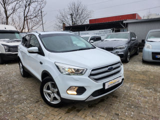 Ford Kuga foto 15