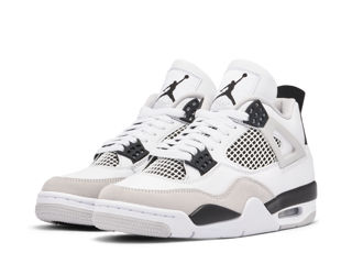 Jordan 4 foto 5