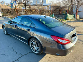 Mercedes CLS-Class foto 2