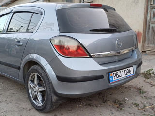 Opel Astra foto 3