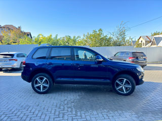 Volkswagen Touareg foto 6