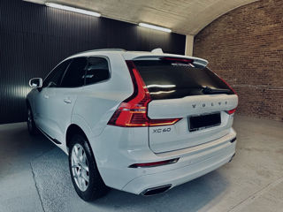 Volvo XC60 foto 4