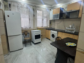 Apartament cu 2 camere, 53 m², Centru, Chișinău