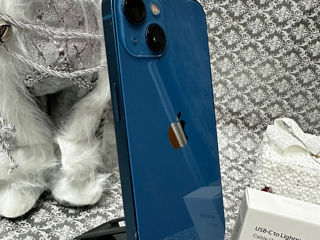 iPhone 13 128 gb blue foto 2