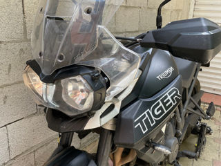 Triumph Tiger 800XRx foto 2