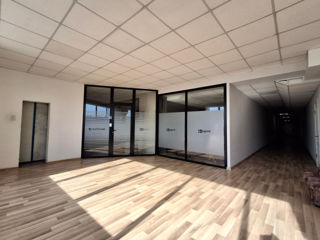 40 m2.  Oficiu in apropiere de CC Zity Mall, Fourchette, CC Zorile. foto 3