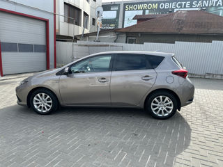 Toyota Auris foto 4