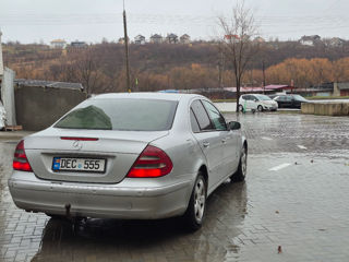 Mercedes E-Class foto 5