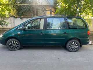 Volkswagen Sharan foto 4