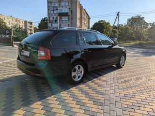 Skoda Octavia foto 4