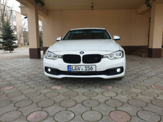 BMW 3 Series foto 5