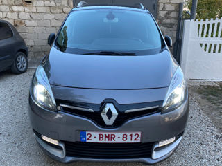 Renault Grand Scenic foto 12