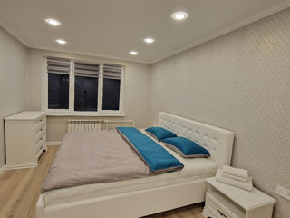 Apartament cu 2 camere, 74 m², Poșta Veche, Chișinău foto 1