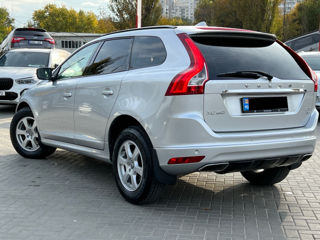 Volvo XC60 foto 3