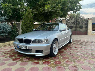 BMW 3 Series Coupe foto 2