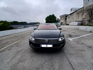 Volkswagen Passat foto 3