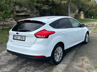 Ford Focus foto 4