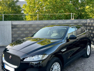 Jaguar F-PACE foto 2