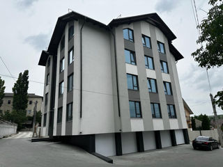 Apartament cu 2 camere, 70 m², Centru, Ialoveni