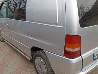 Mercedes Vito foto 3