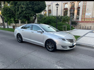 Lincoln MKZ foto 2