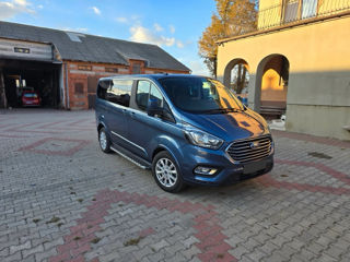 Ford Transit Custom foto 1