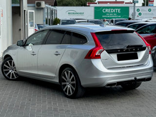 Volvo V60 foto 3