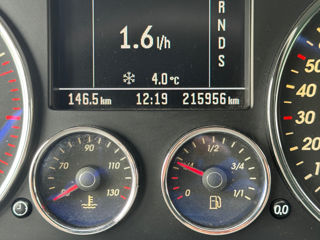 Volkswagen Touareg foto 10