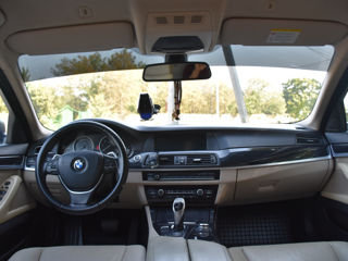 BMW 5 Series foto 10