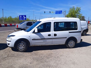 Opel Combo foto 2