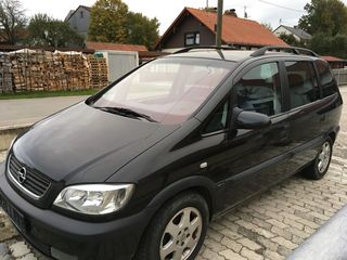 Opel Agila foto 3