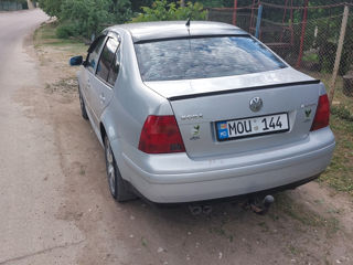 Volkswagen Bora foto 5