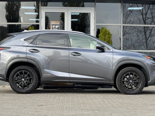 Lexus NX Series foto 8