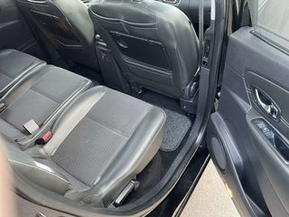 Renault Grand Scenic foto 6